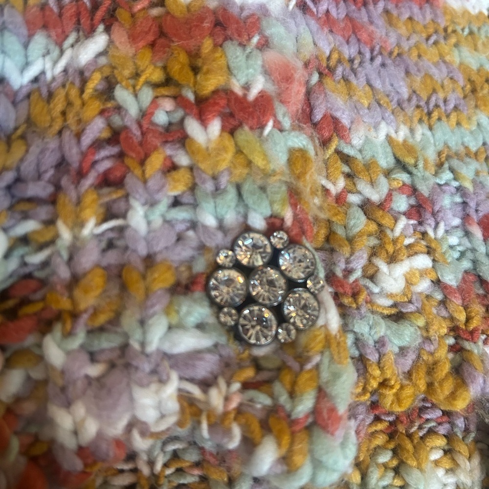 WILD FABLE Rainbow Cropped Knit Cardigan With Rhinestone Flower Buttons - Picture 3 of 10